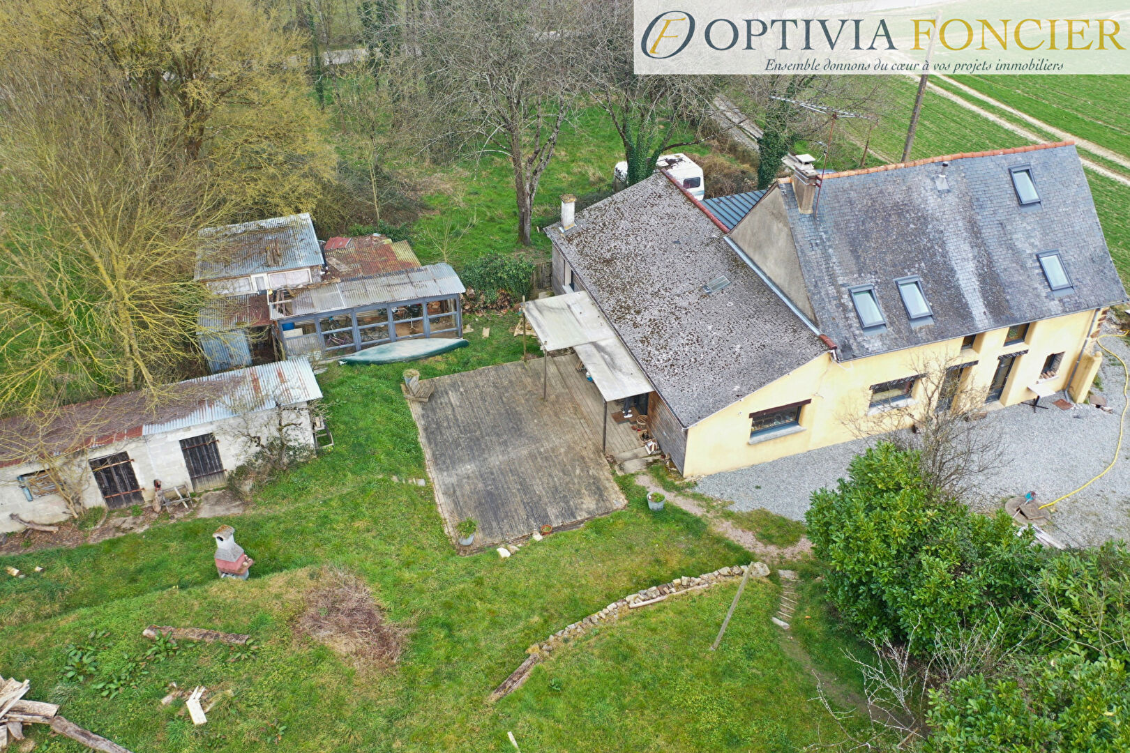 Longère en pierre T6 Guichen 140 m2 - 4 980 m2 de terrain