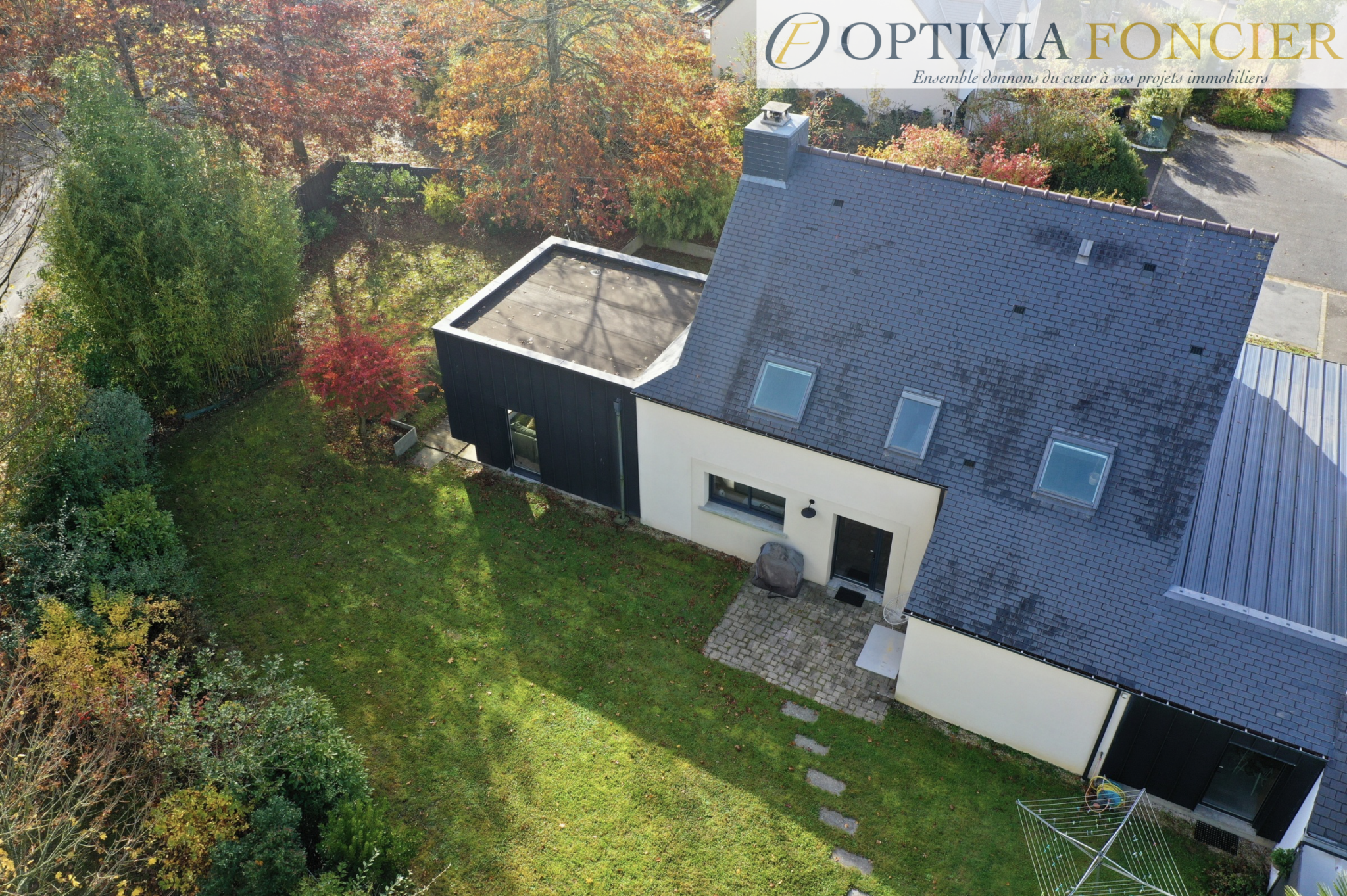Maison 154 m2 - PONT-RÉAN - 5 chambres - 744 m2 de terrain - Garage + carport