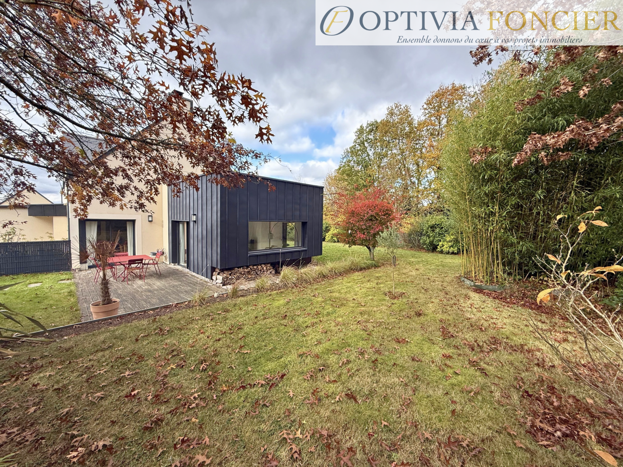Maison 154 m2 - PONT-RÉAN - 5 chambres - 744 m2 de terrain - Garage + carport