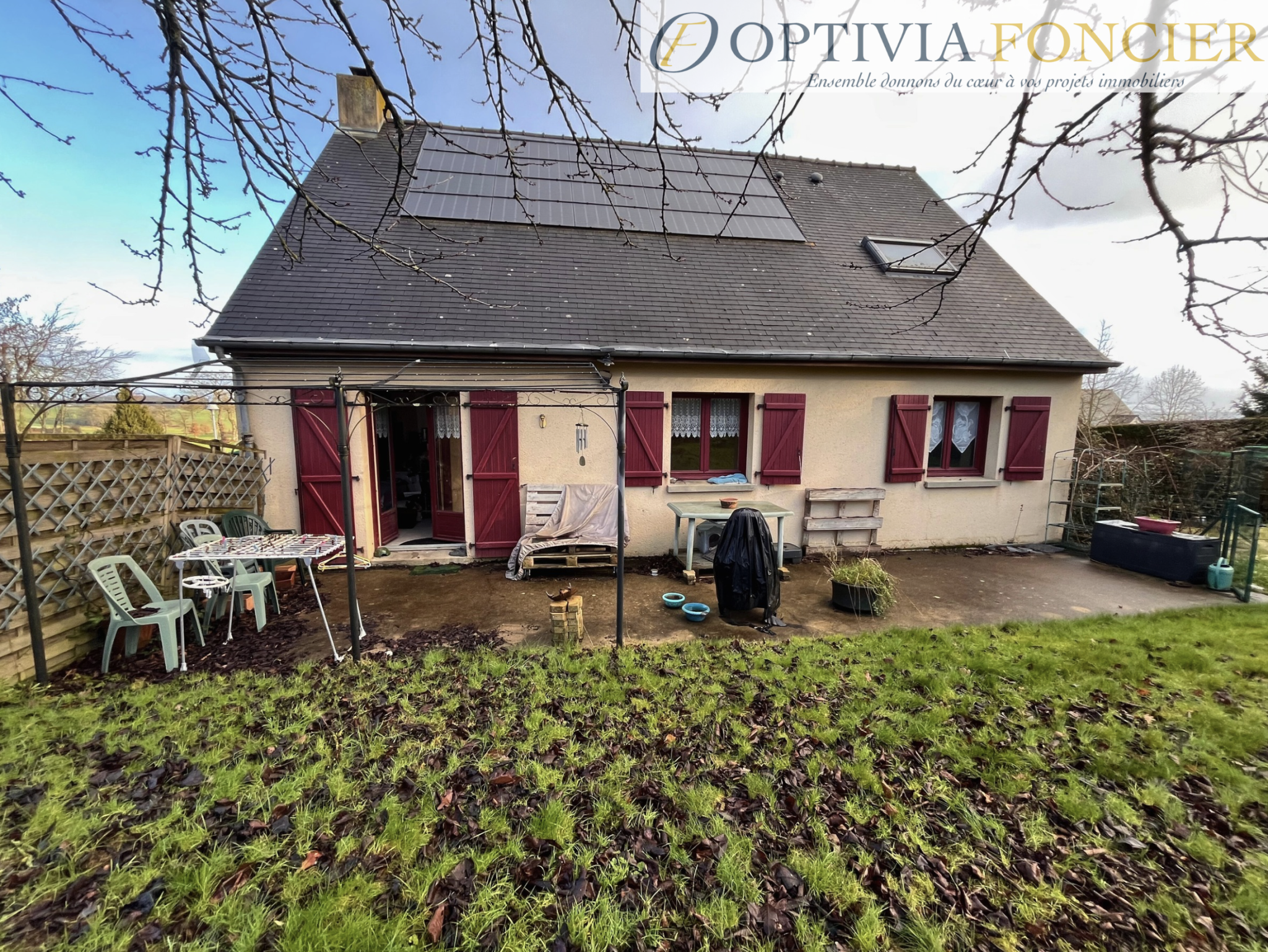 Maison T6 129 m2 - 705 m2 de terrain et 69 m2 de sous-sol (DPE : C) SOUS COMPROMIS