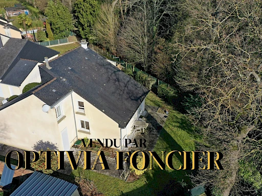 Maison de bourg - 95m2 - 490 m2 de terrain