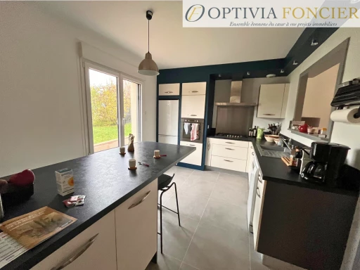 Maison de Bourg 115 m2 -- 751 m2 terrain - 3