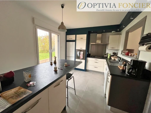 Maison de Bourg 115 m2 -- 751 m2 terrain