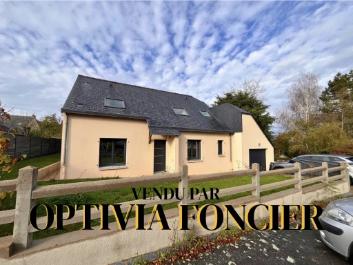 Maison de Bourg 115 m2 -- 751 m2 terrain - 1