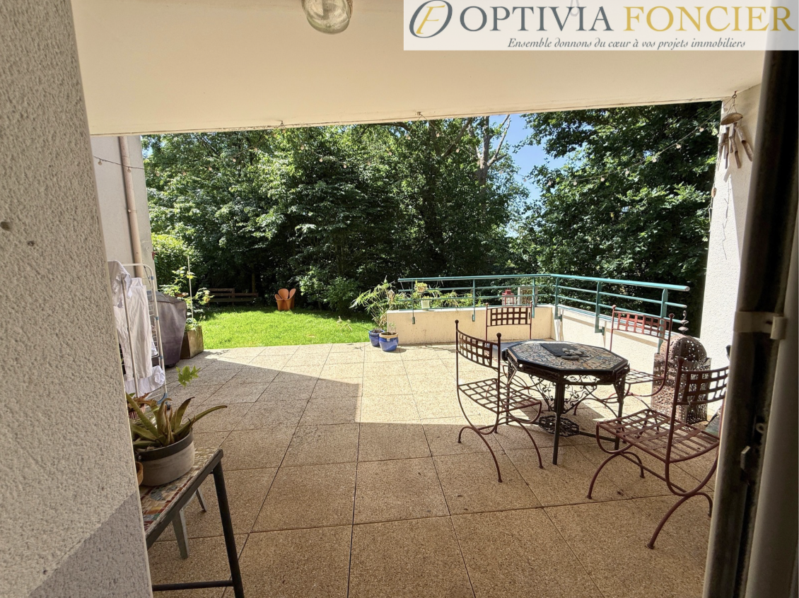 APPARTEMENT A GUICHEN T4 - 3 CHAMBRES - TERRASSE - JARDIN - GARAGE