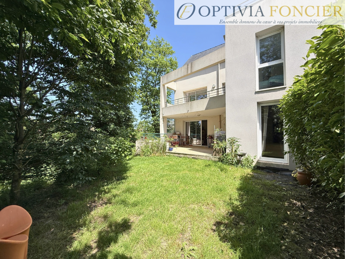 APPARTEMENT A GUICHEN T4 - 3 CHAMBRES - TERRASSE - JARDIN - GARAGE