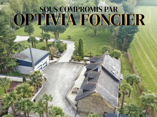 Maison de caractère T6 136 m2 - 2 grandes dépendances (72 + 49 m2) - 5 200 m2 de terrain