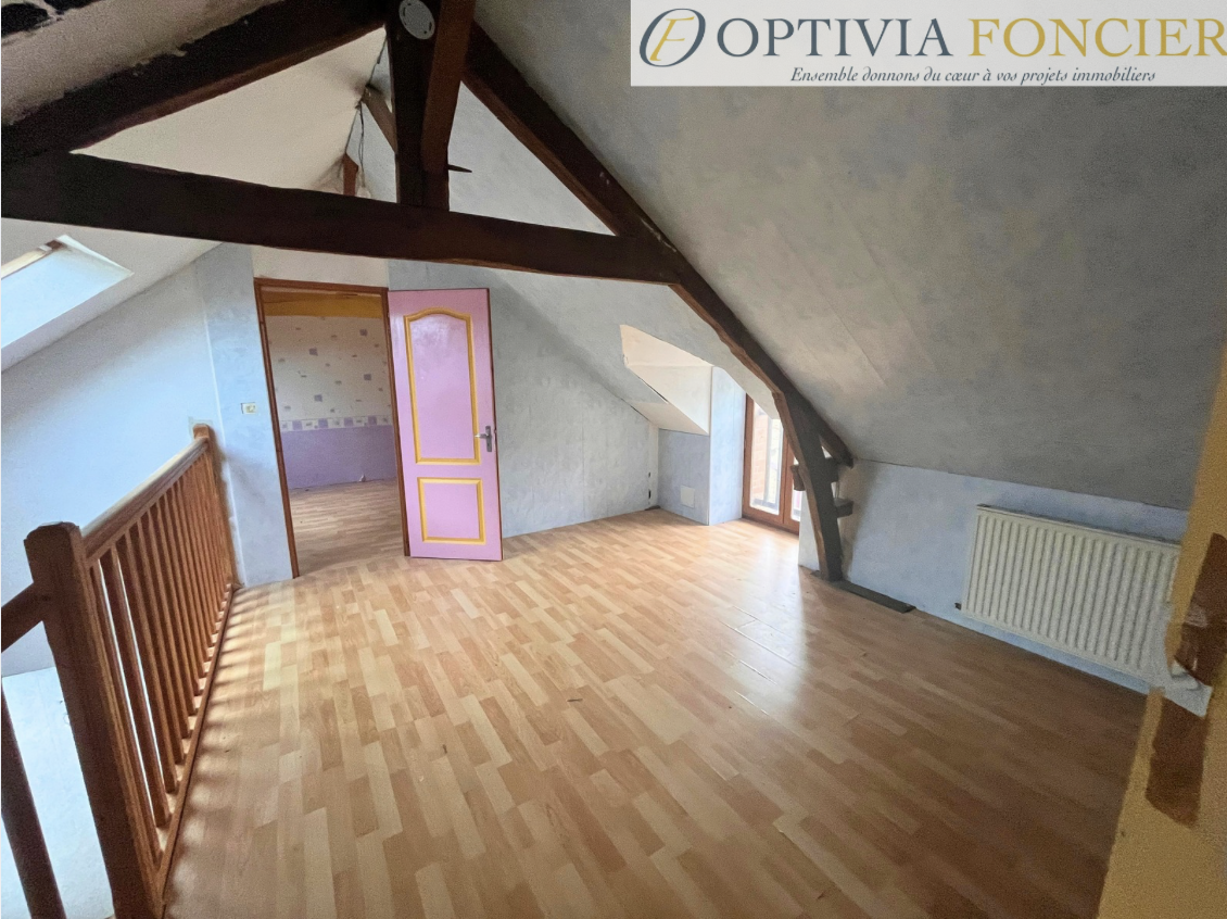 EXCLUSIVITE MAISON DE BOURG EN PIERRE A SAINT SENOUX 128 m2