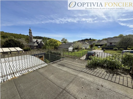 EXCLUSIVITE MAISON DE BOURG EN PIERRE A SAINT SENOUX 128 m2
