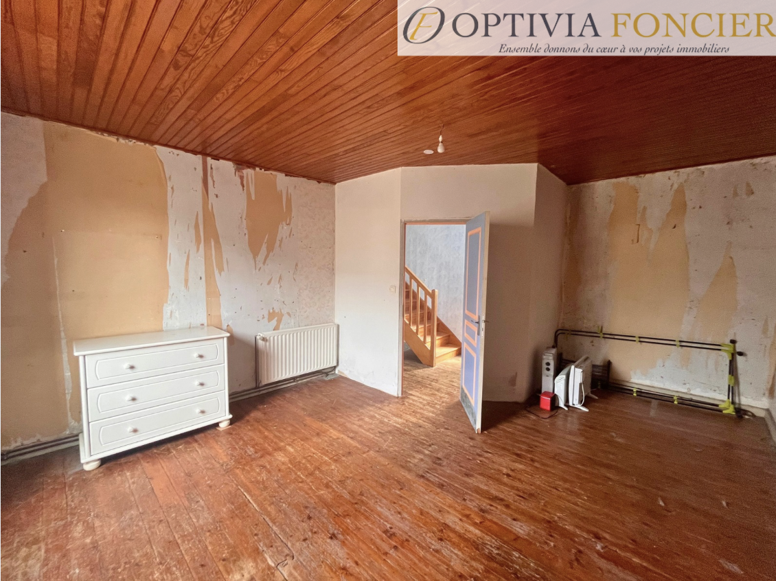 EXCLUSIVITE MAISON DE BOURG EN PIERRE A SAINT SENOUX 128 m2