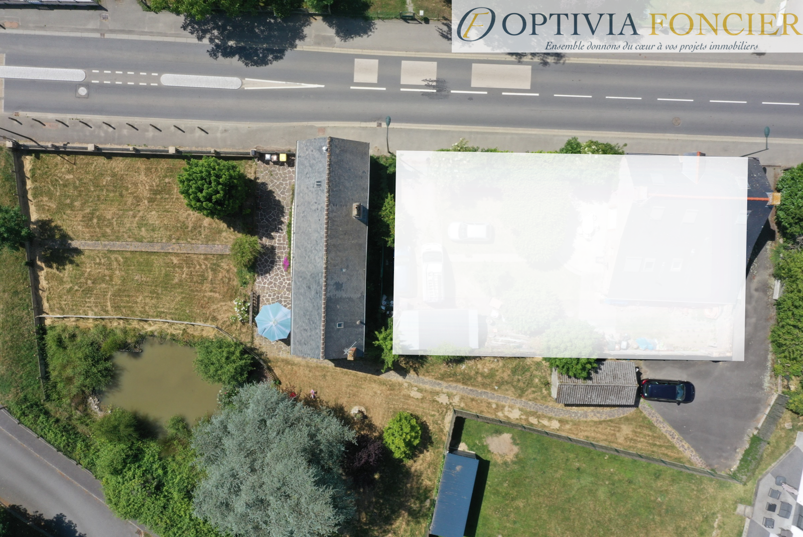 Maison de Bourg T3 - 77,42 m2 - 1 426 m2 de terrain - Garage non attenant