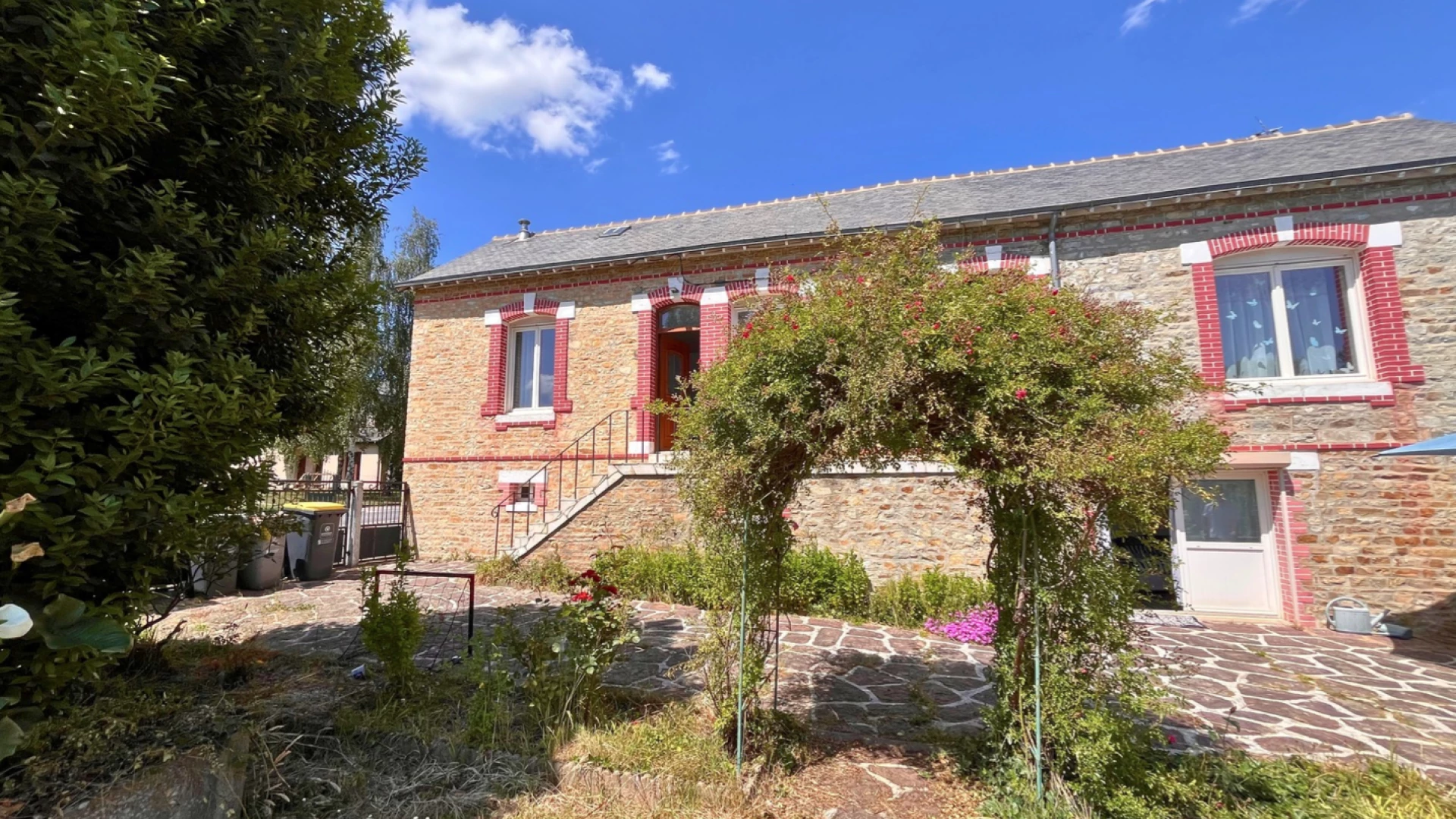 Maison de Bourg T3 77,42 m2 - 1 426 m2 de terrain