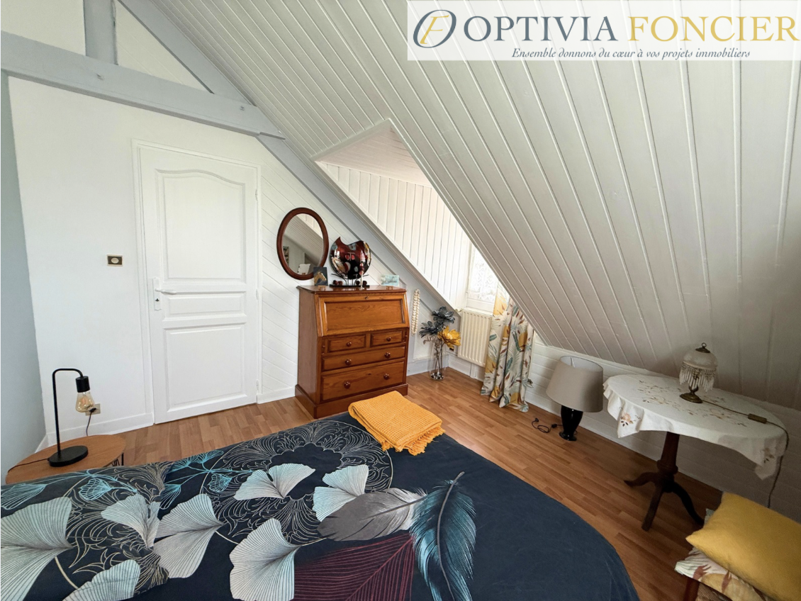 MAISON T5 SUR PONT REAN 124 m2 - 600 m2 de terrain