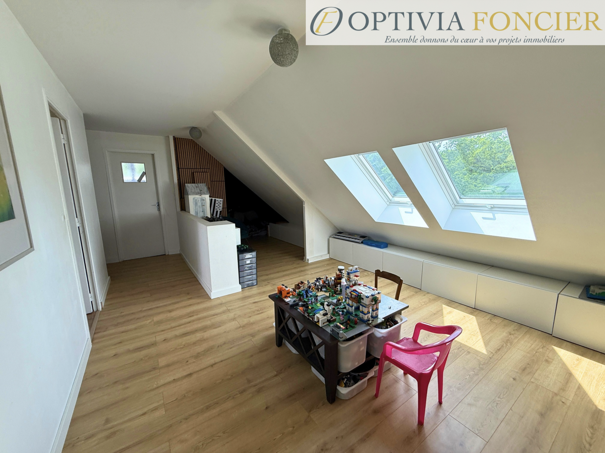 Propriété T7 1421 m2 avec sous-sol complet (100 m2) et 4 200 m2 de terrain