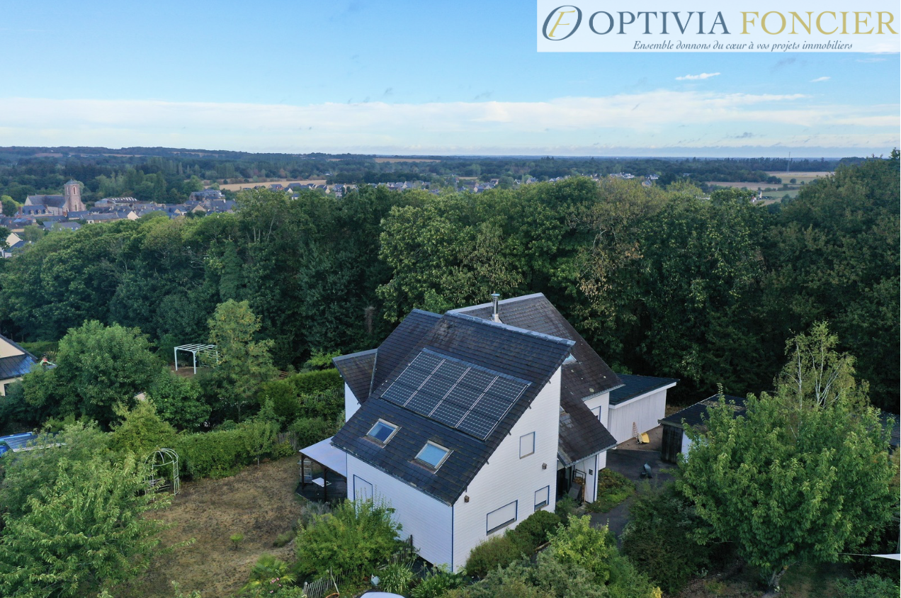Maison d'architecte T8 ossature bois Pont-Réan 245 m2 - DPE C - Garage + cave