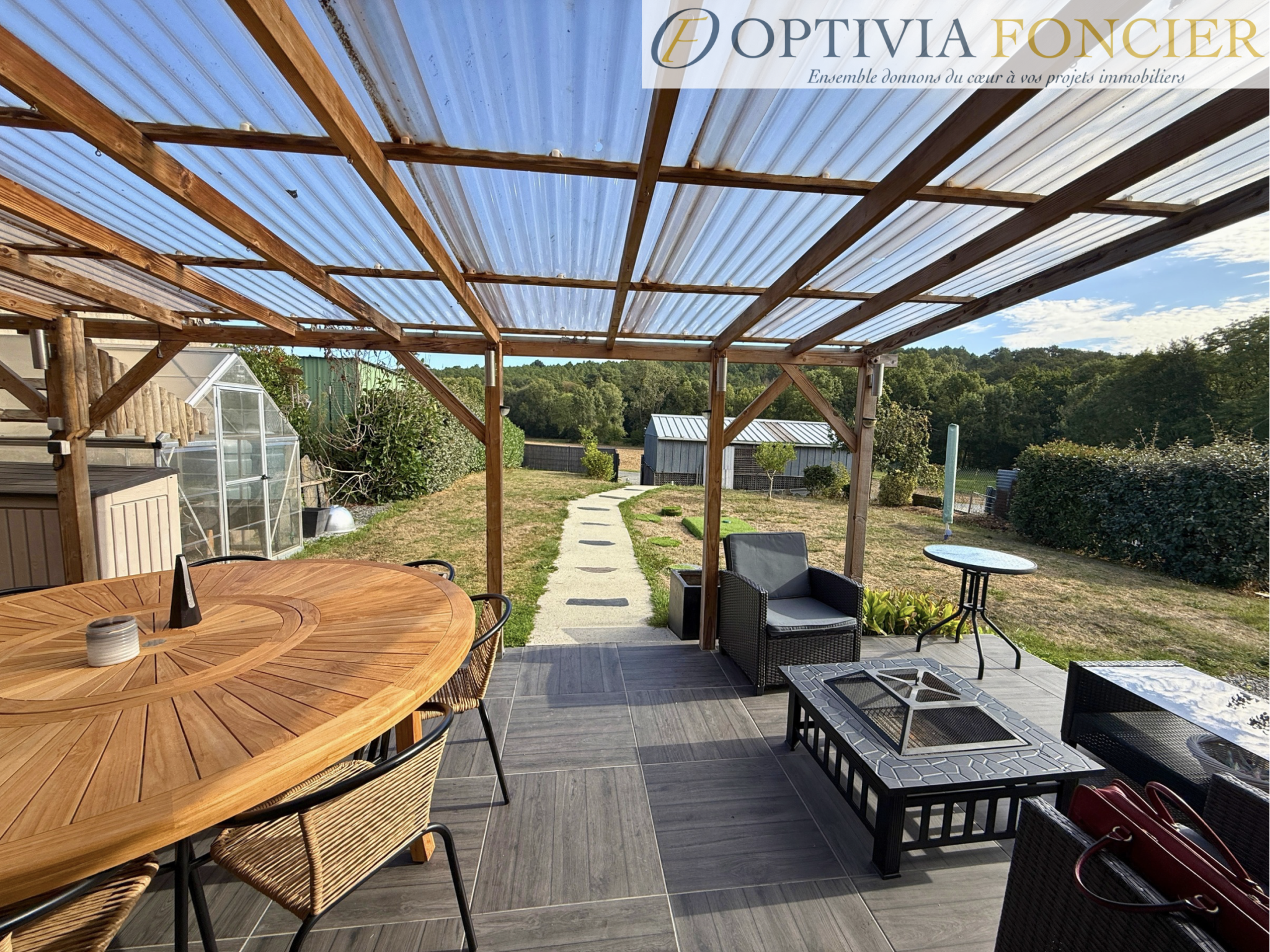 Maison T5 140 m2 - 790 m2 de terrain