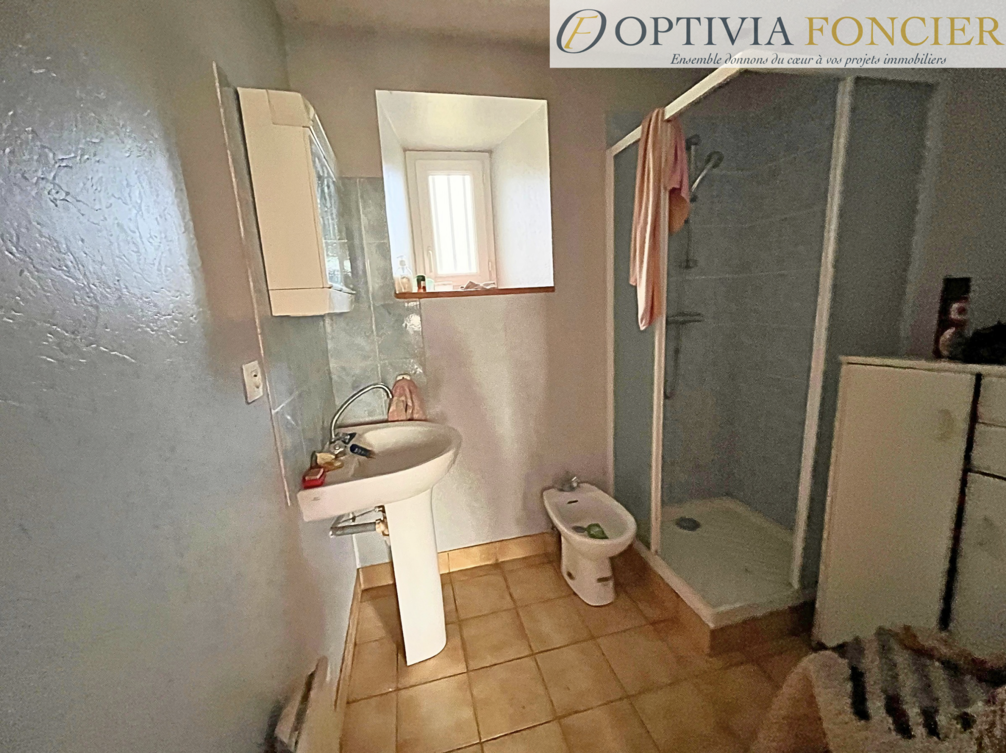 Longère à rénover Goven - Potentiel 208 m2 - 2 650 m2 de terrain - Bel environnement