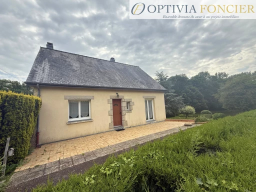 Propriété T5 75 m2 - 3480 m2 de terrain avec plan d'eau et sous-sol - Combles aménageables
