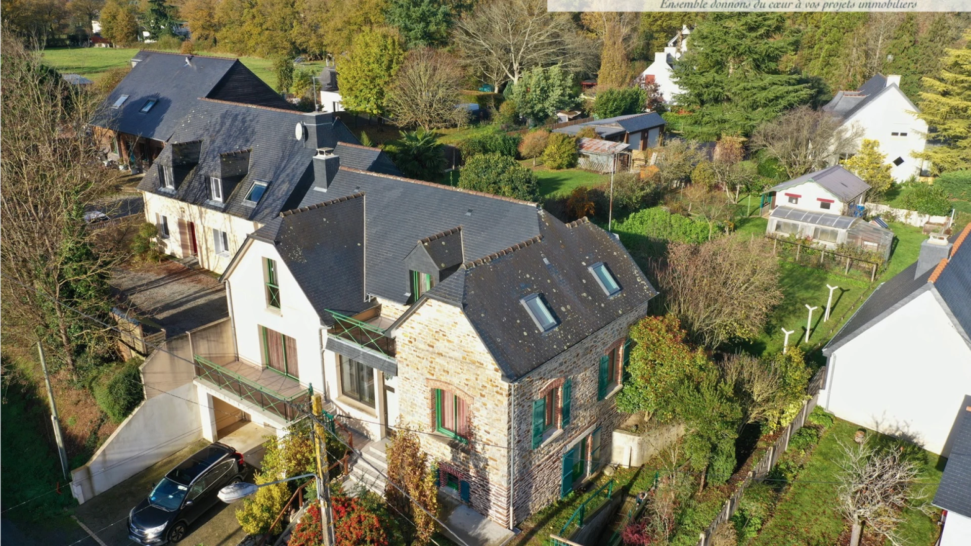 Maison T7 - 160 m2 - 1095 m2 - Sous-sol + Garage + Abri de jardin