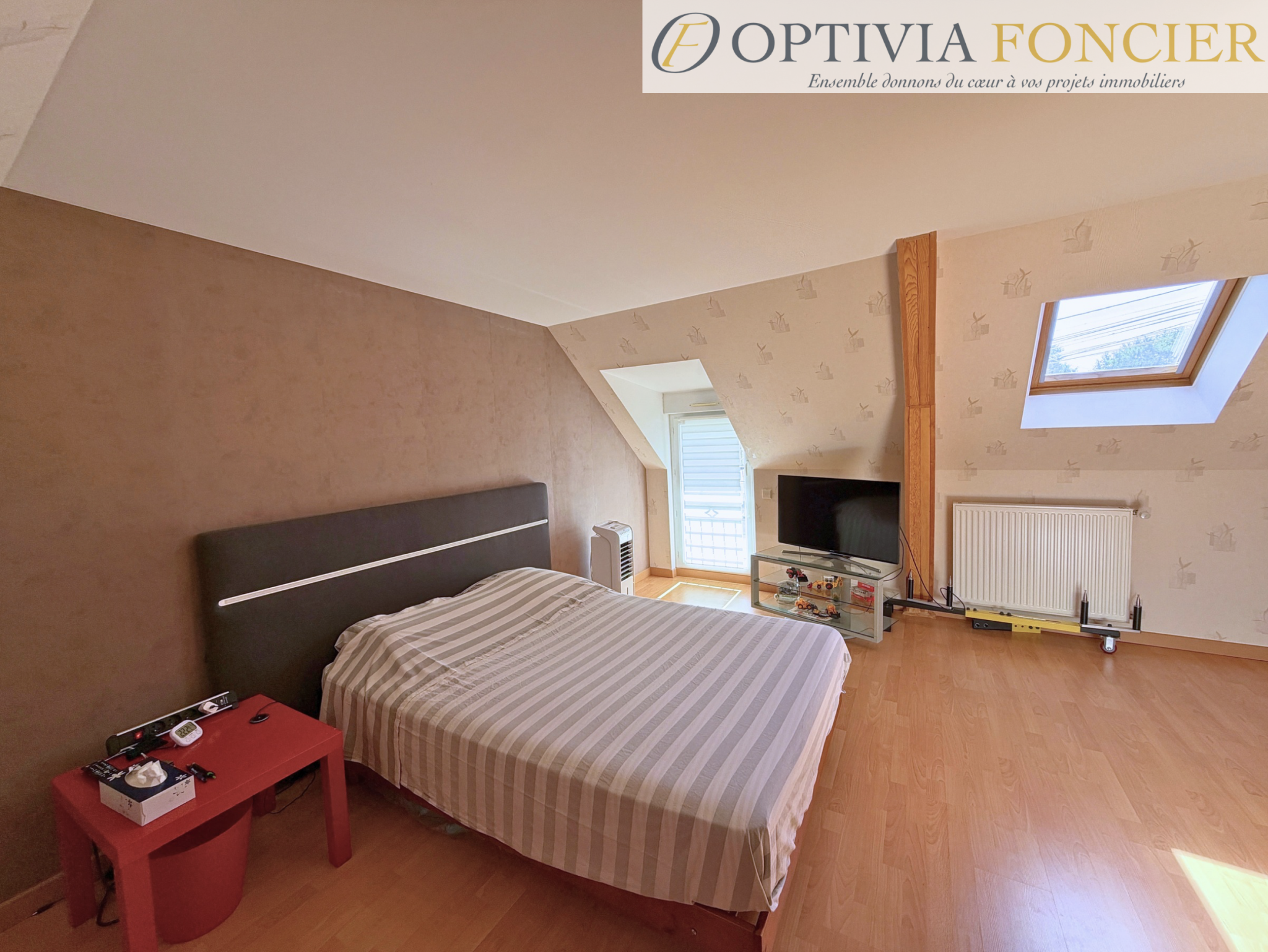 MAISON T7 - BRUZ - Quartier prisé - 190 m2 - 997 m2 de terrain clos