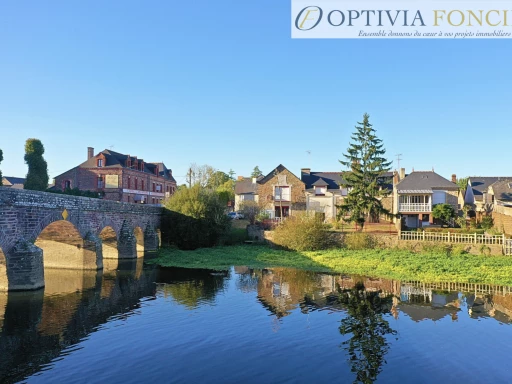 Maison en pierre de caractère T5 - 143 m2 à Pont-Réan - Vue vilaine